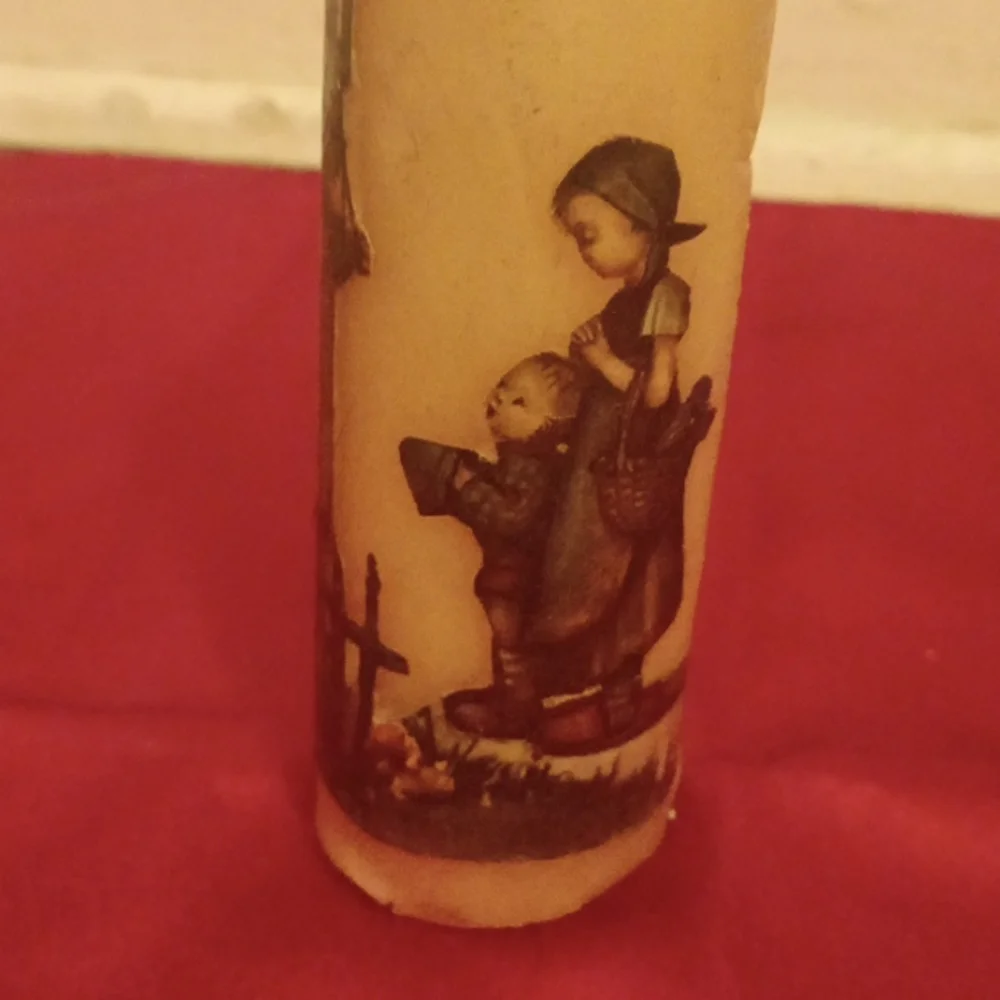 Candle - Picture 1 of 3